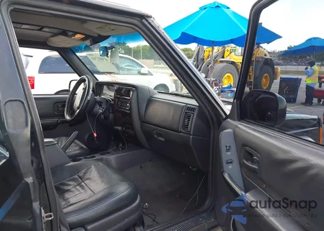 2000 Jeep Cherokee Limited z USA, uszkodzony, nr VIN 1J4FT68S0YL216252